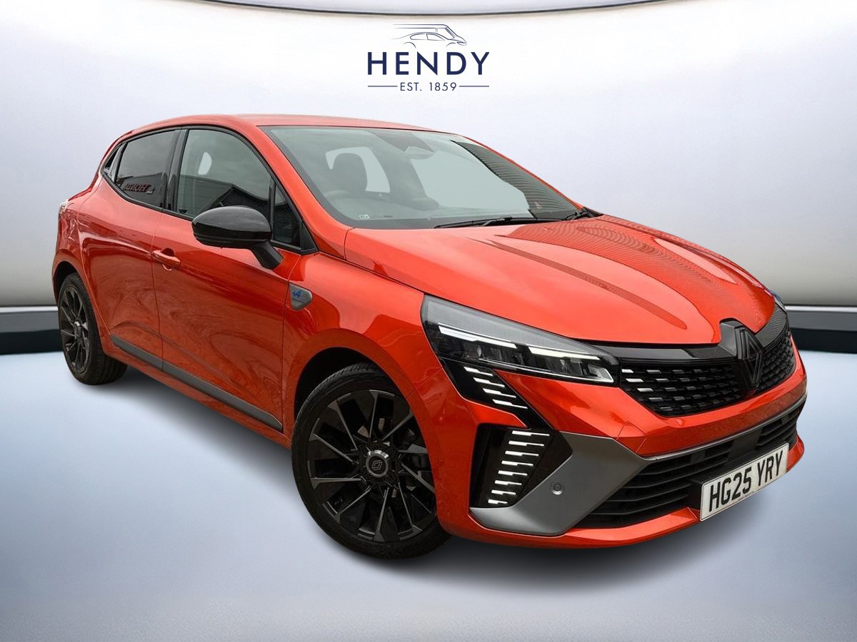 Main listing image - Renault Clio