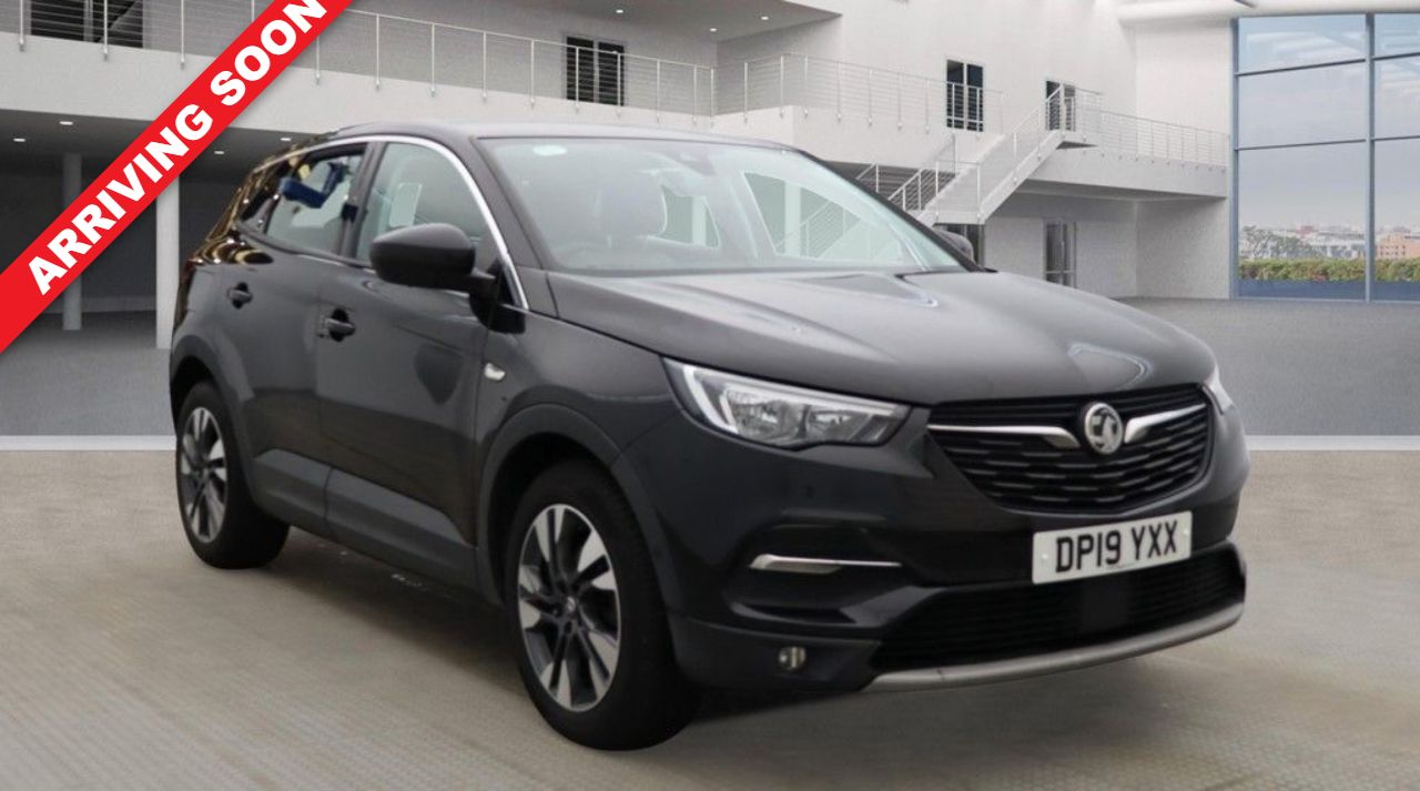 Main listing image - Vauxhall Grandland X