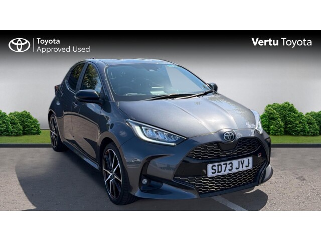 Main listing image - Toyota Yaris
