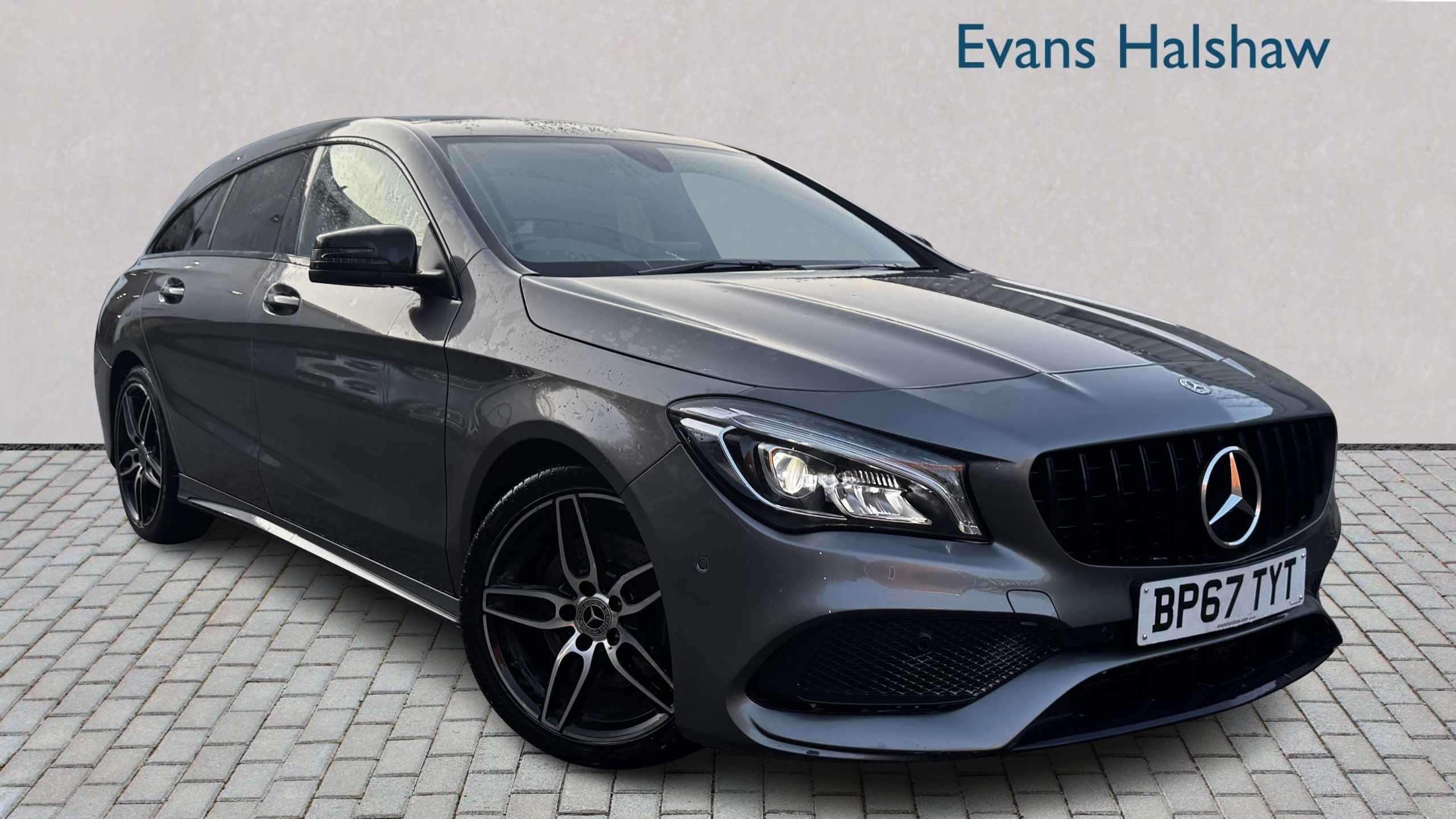 Main listing image - Mercedes-Benz CLA Shooting Brake