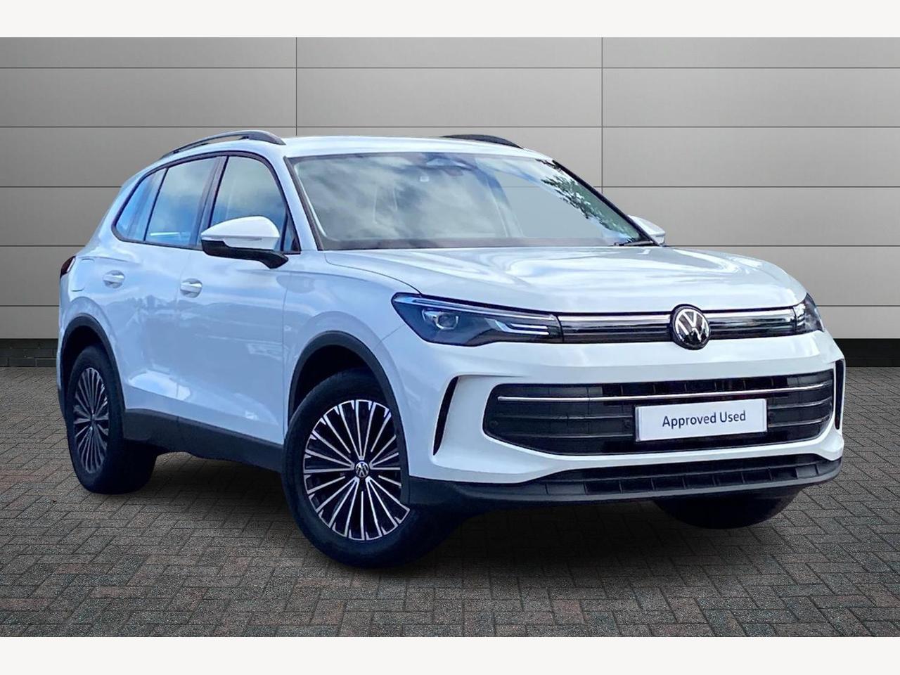 Main listing image - Volkswagen Tiguan