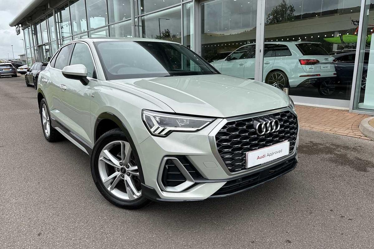 Main listing image - Audi Q3