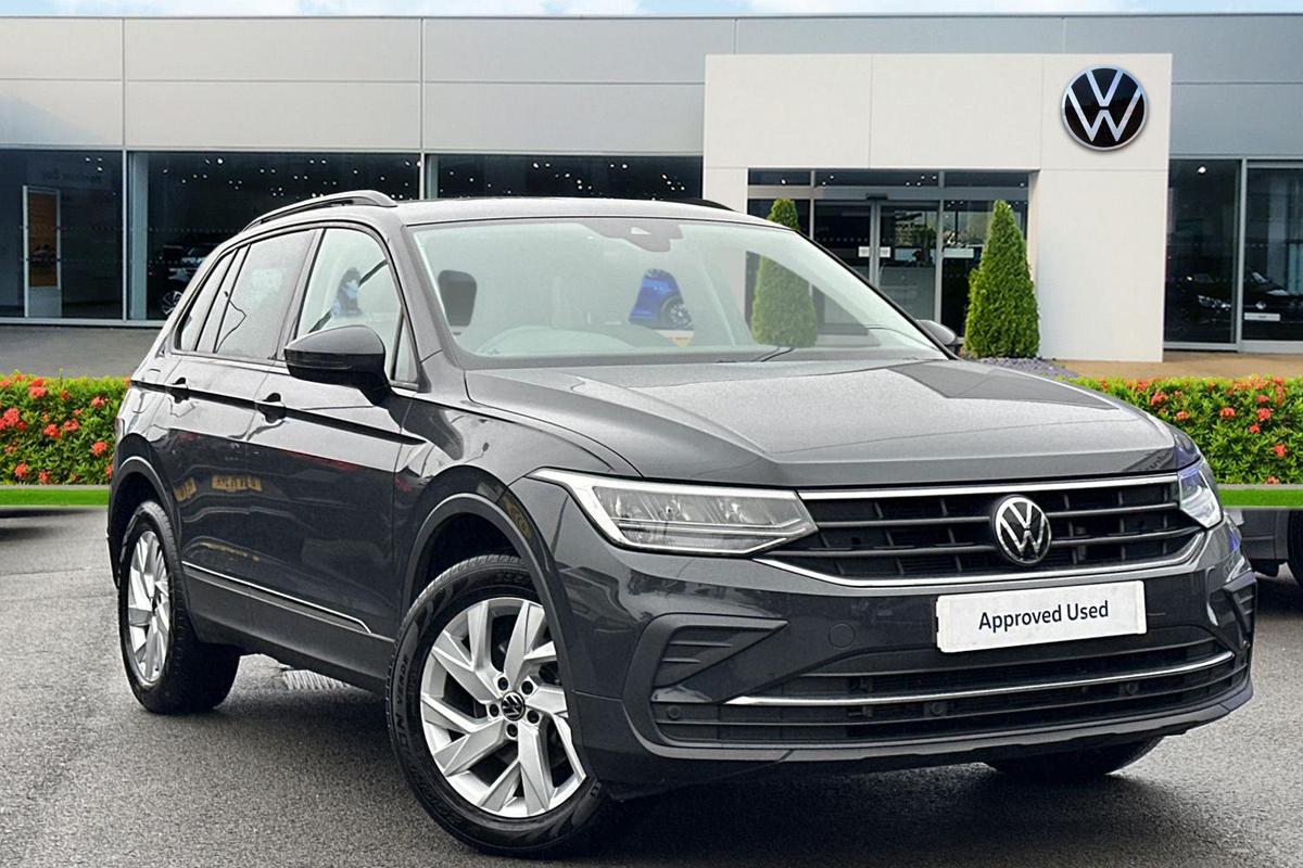Main listing image - Volkswagen Tiguan