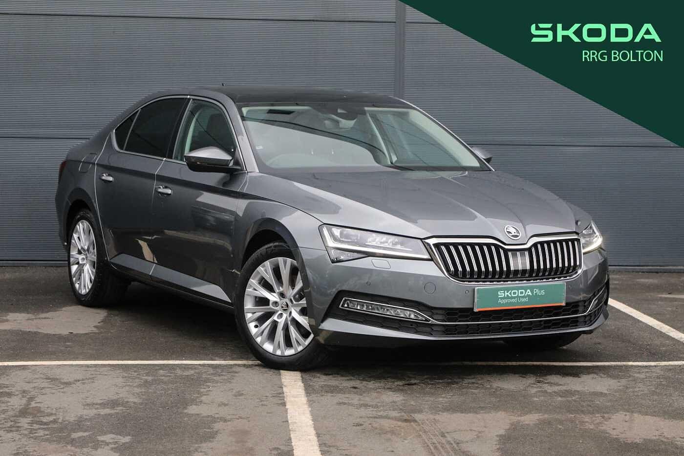Main listing image - Skoda Superb