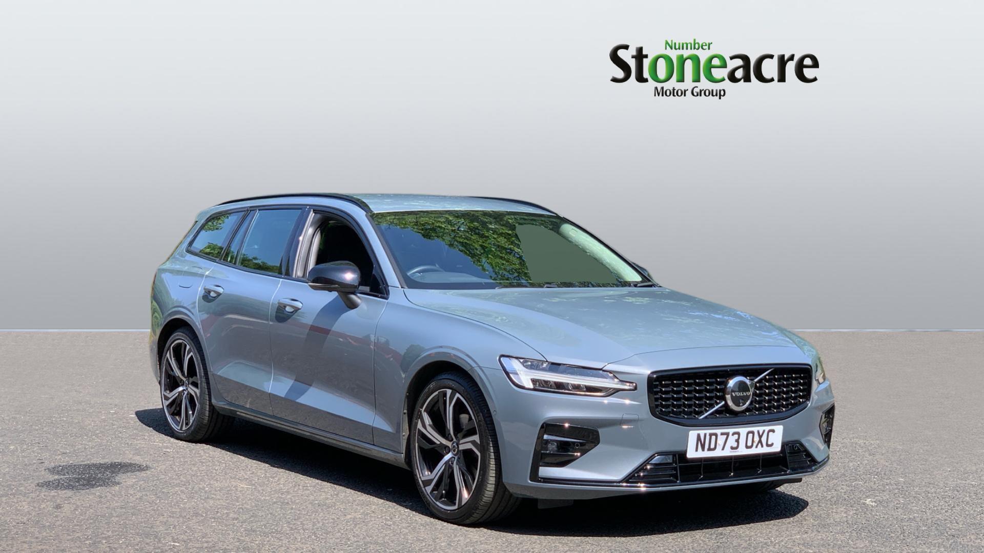 Main listing image - Volvo V60