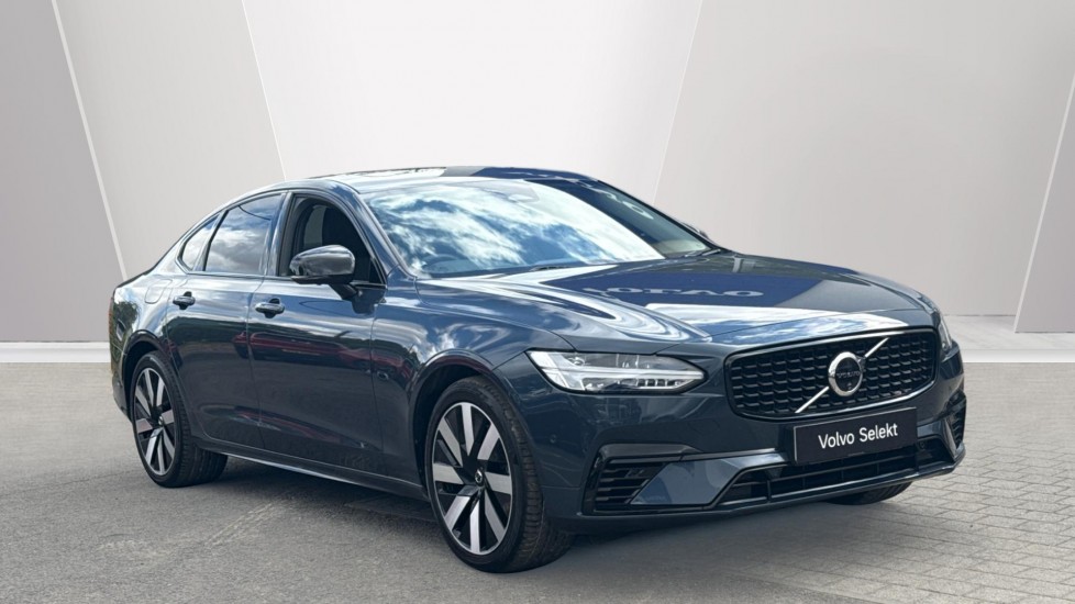 Main listing image - Volvo S90