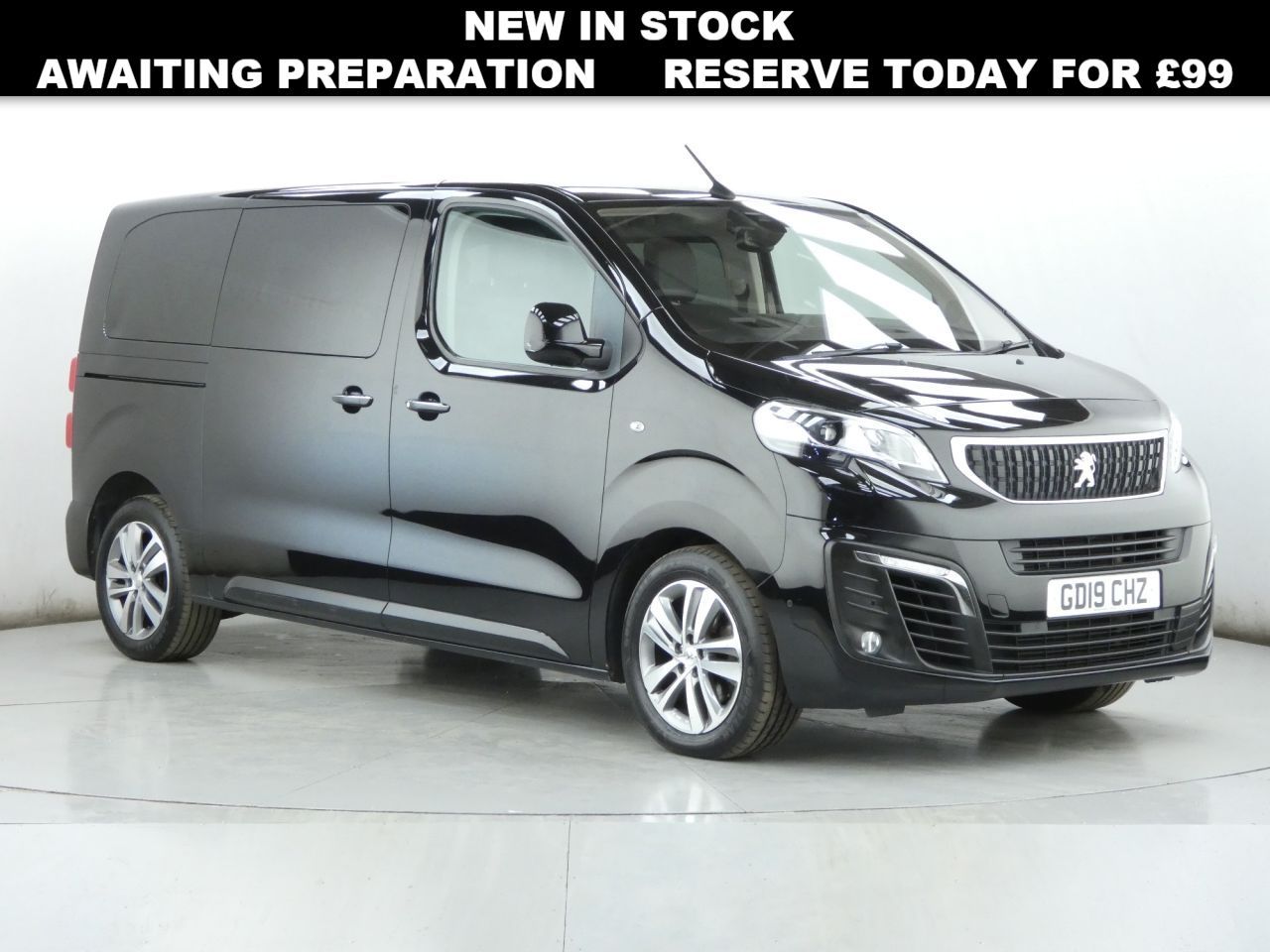 Main listing image - Peugeot Traveller