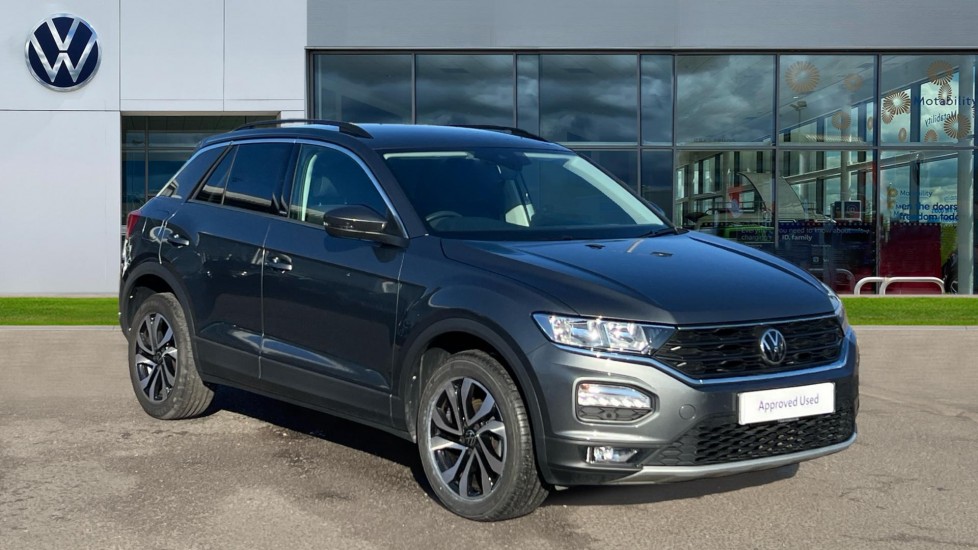 Main listing image - Volkswagen T-Roc