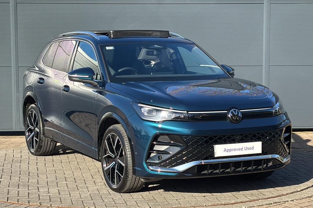 Main listing image - Volkswagen Tiguan