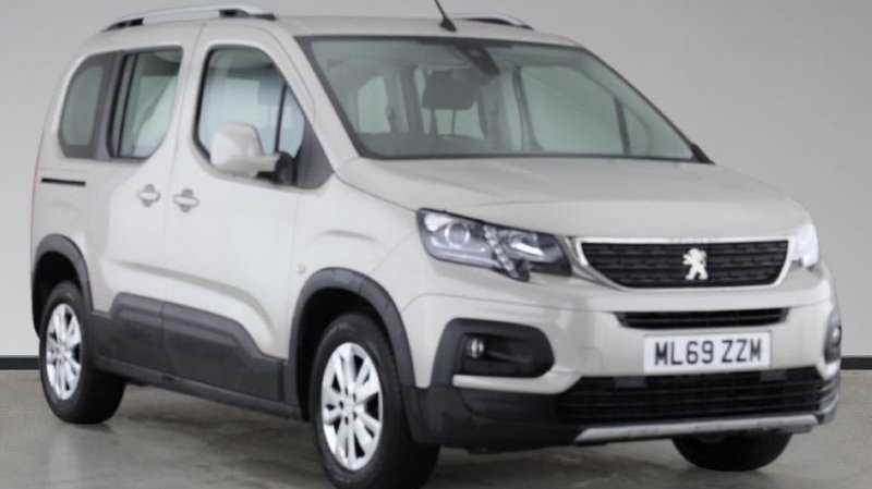 Main listing image - Peugeot Rifter