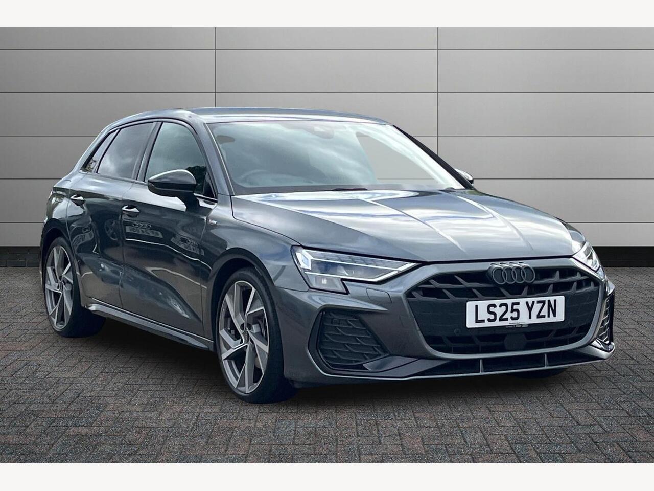 Main listing image - Audi A3