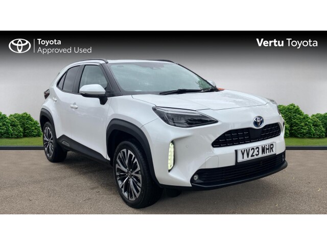 Main listing image - Toyota Yaris Cross