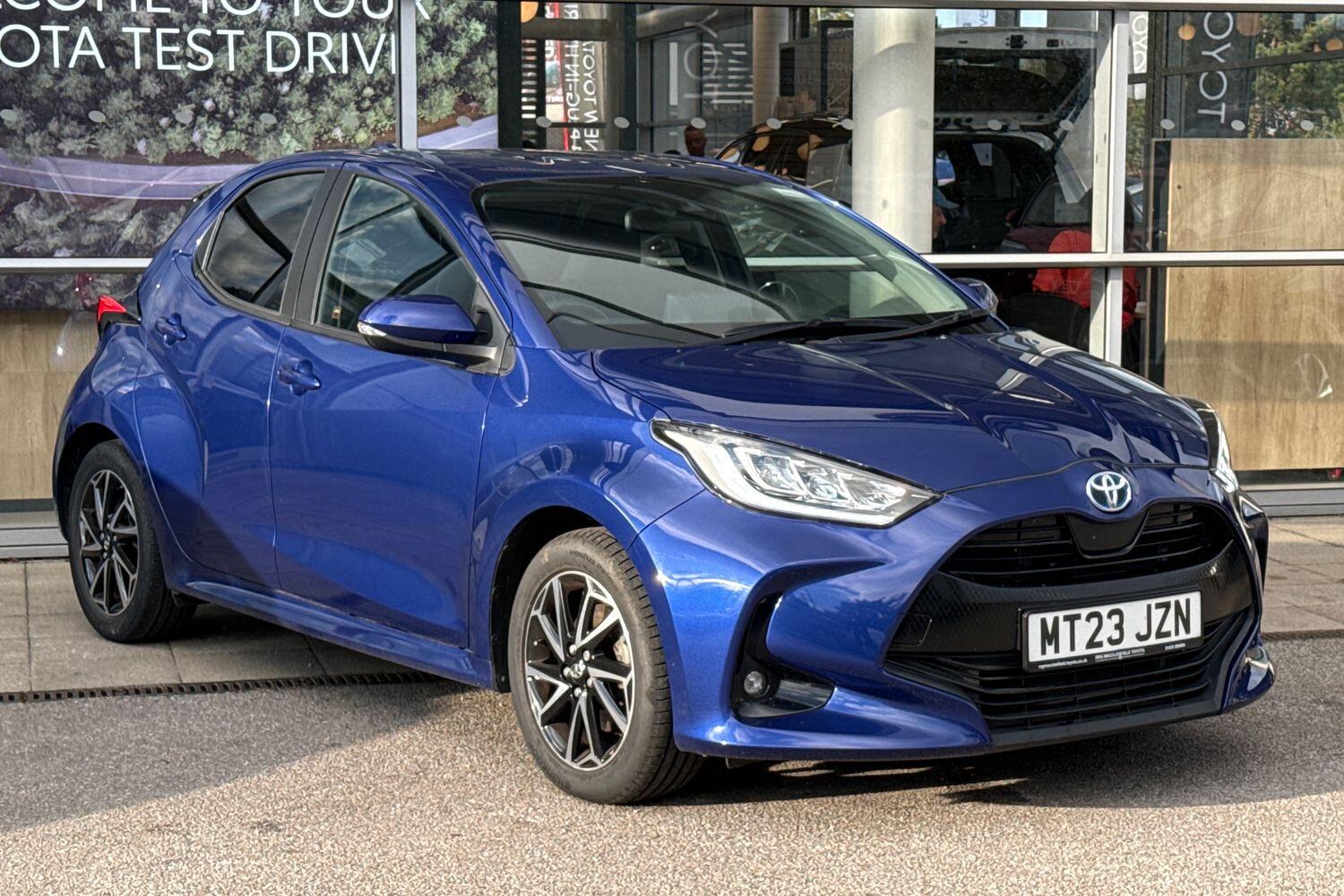 Main listing image - Toyota Yaris