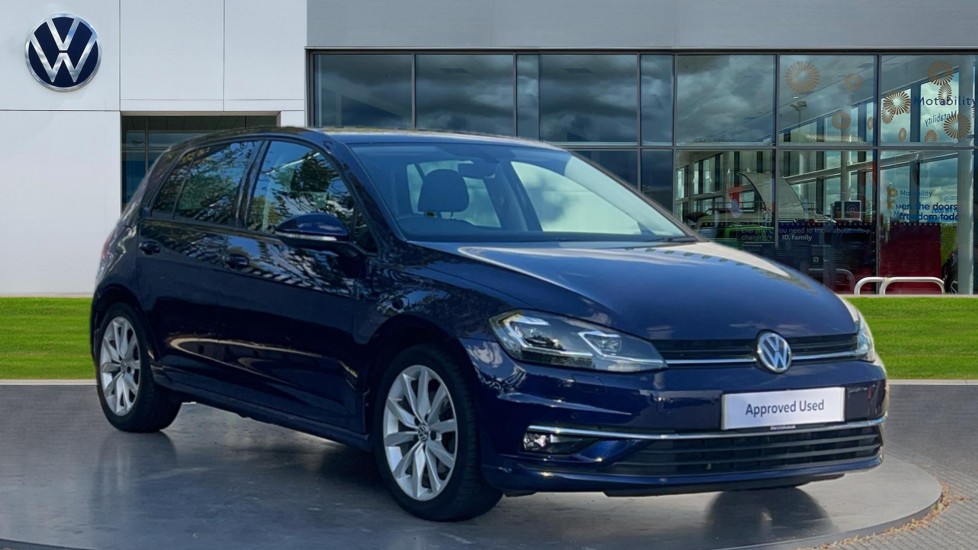 Main listing image - Volkswagen Golf