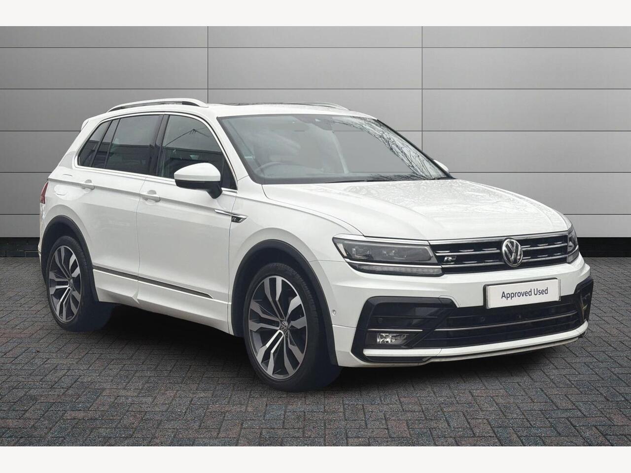 Main listing image - Volkswagen Tiguan