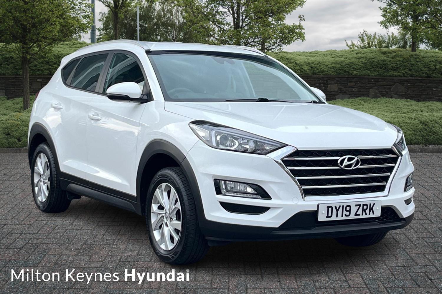 Main listing image - Hyundai Tucson