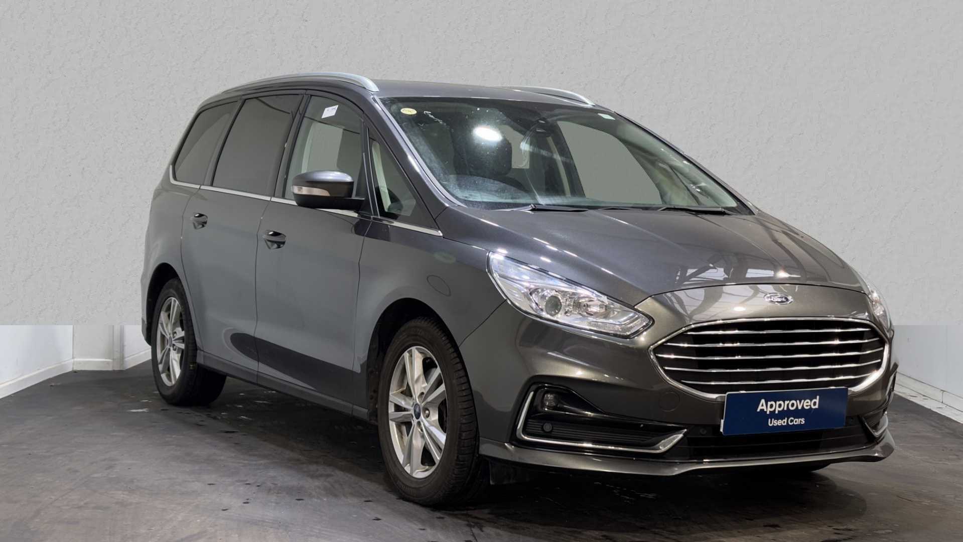 Main listing image - Ford Galaxy