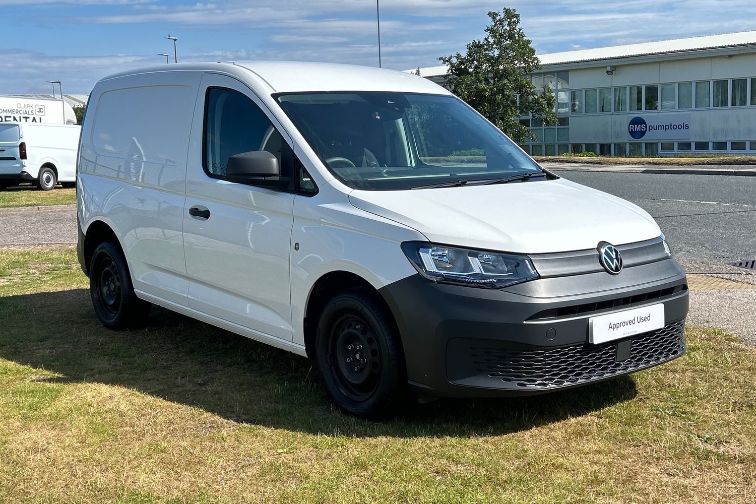 Main listing image - Volkswagen Caddy