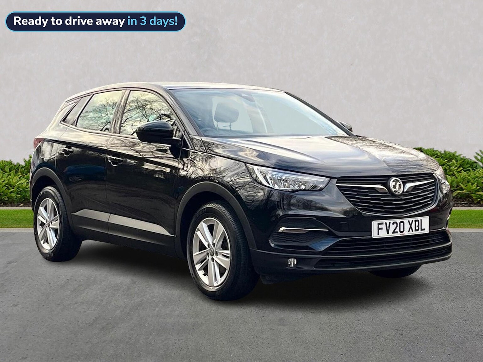 Main listing image - Vauxhall Grandland X