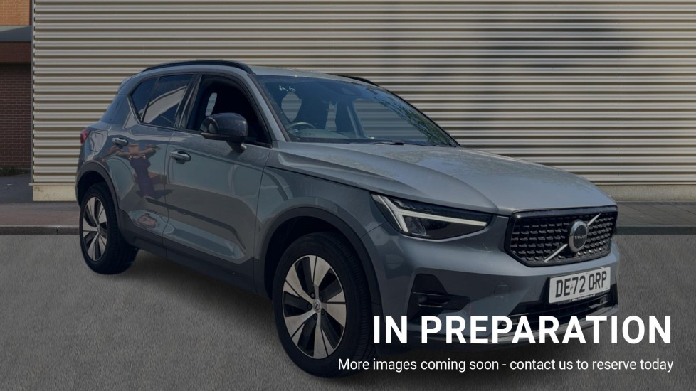 Main listing image - Volvo XC40 Recharge