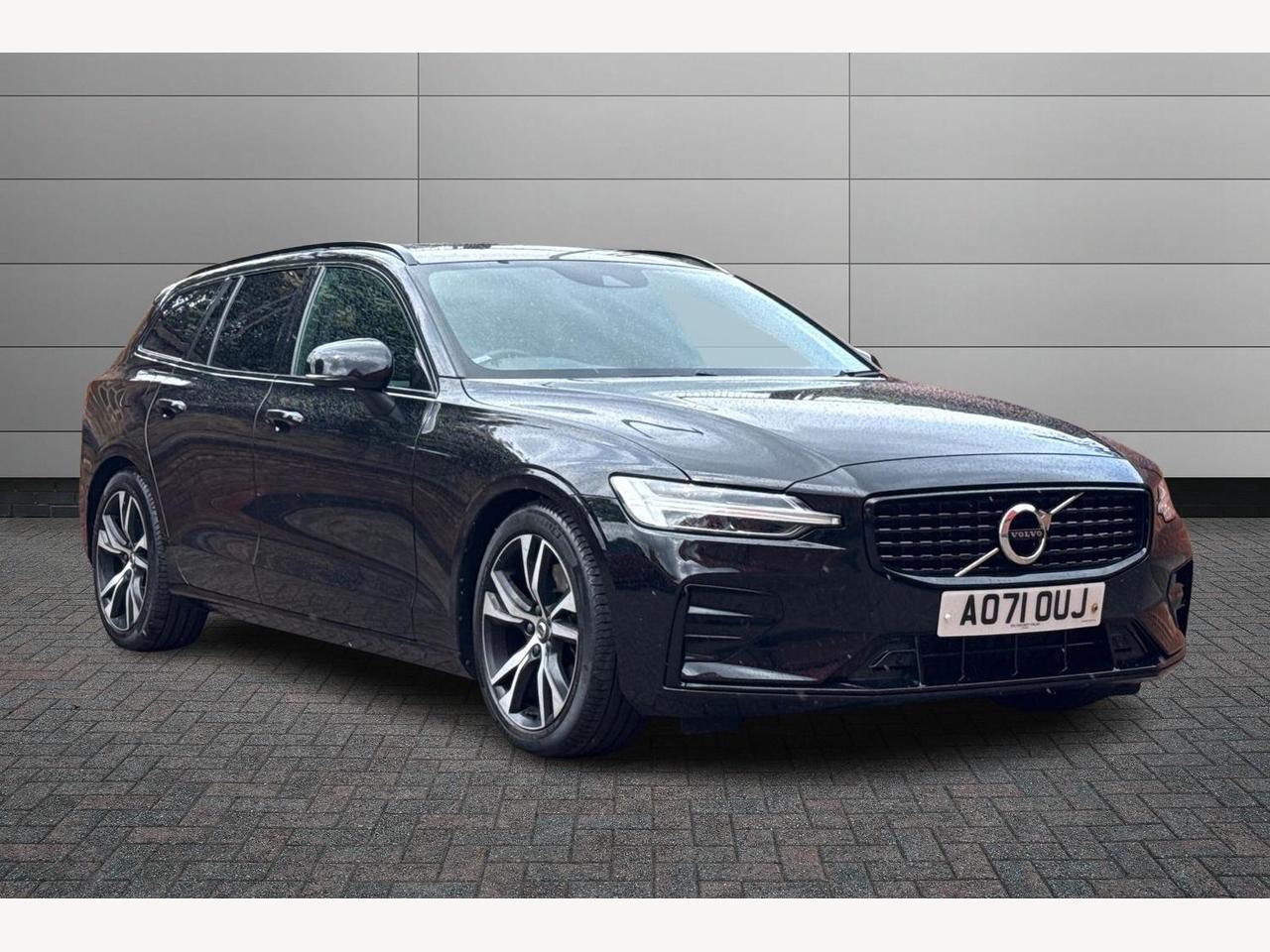 Main listing image - Volvo V60