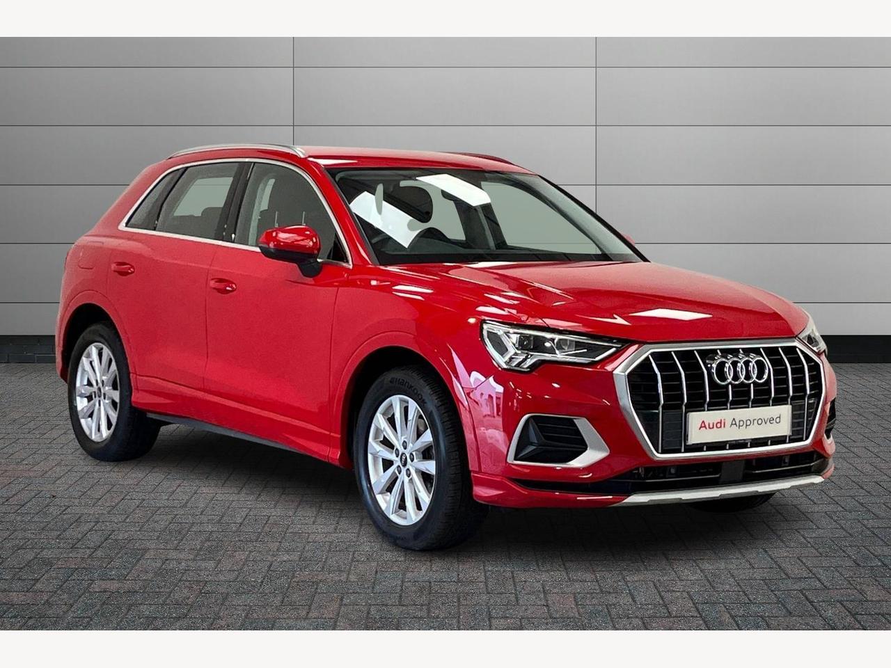 Main listing image - Audi Q3