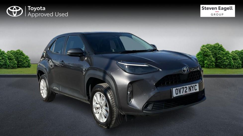 Main listing image - Toyota Yaris Cross