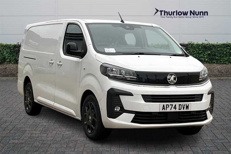 Main listing image - Vauxhall Vivaro