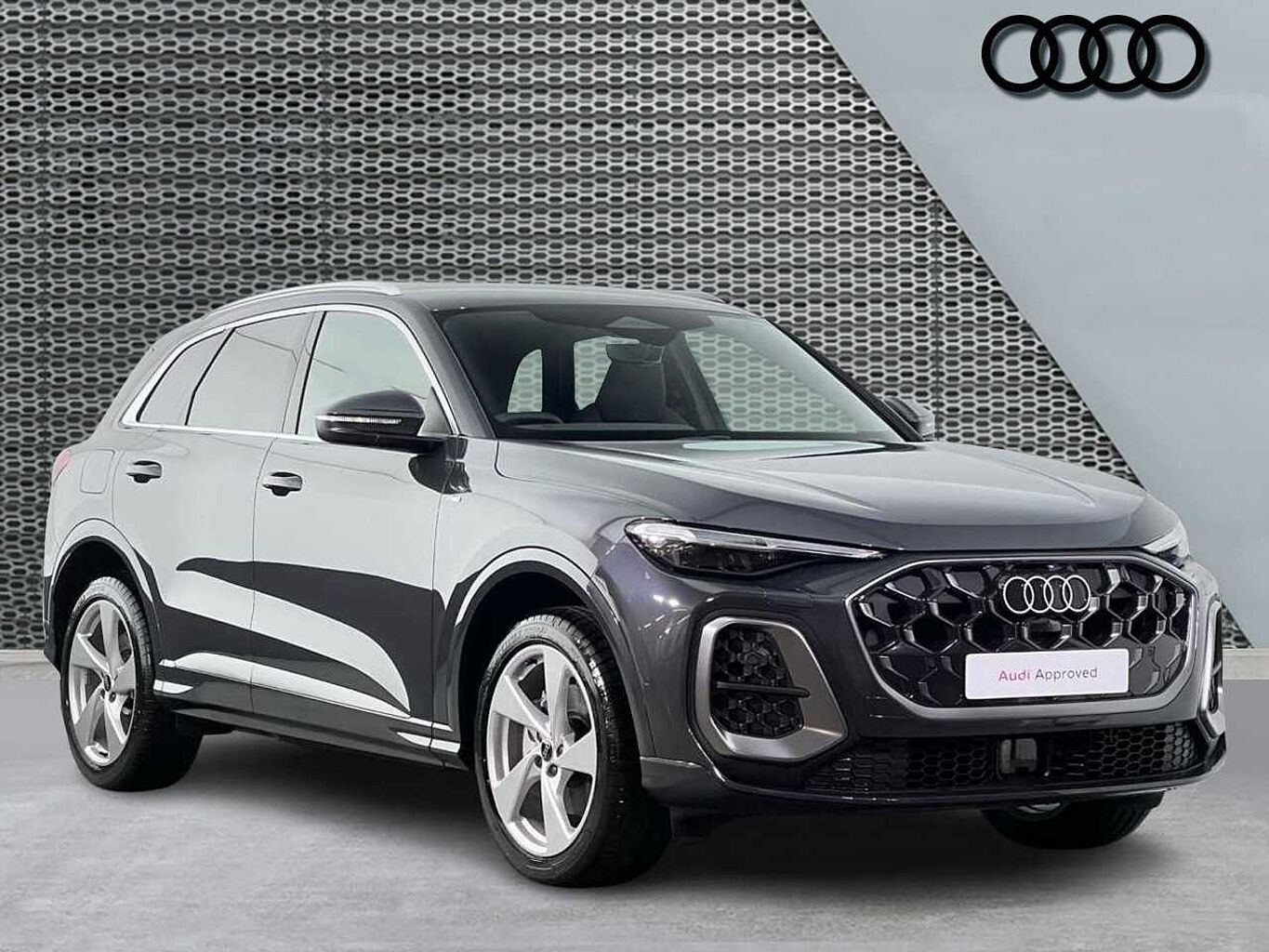 Main listing image - Audi Q5