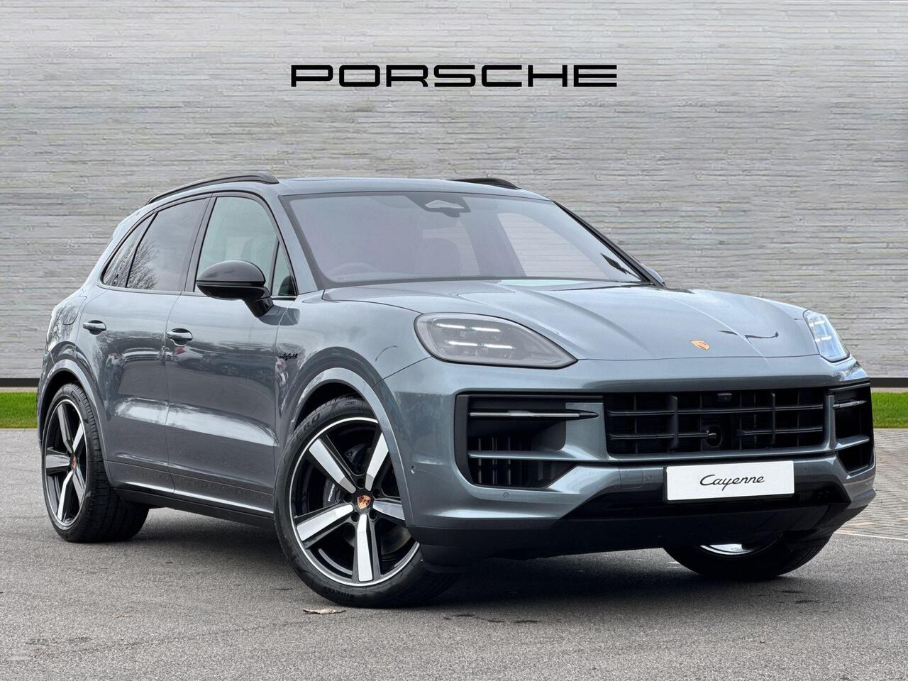 Main listing image - Porsche Cayenne