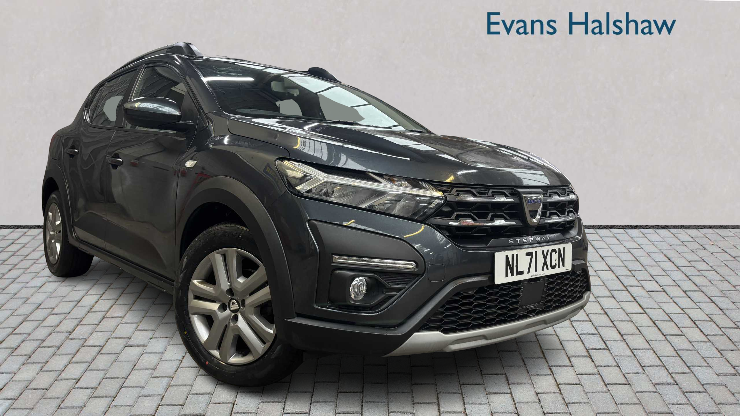 Main listing image - Dacia Sandero Stepway