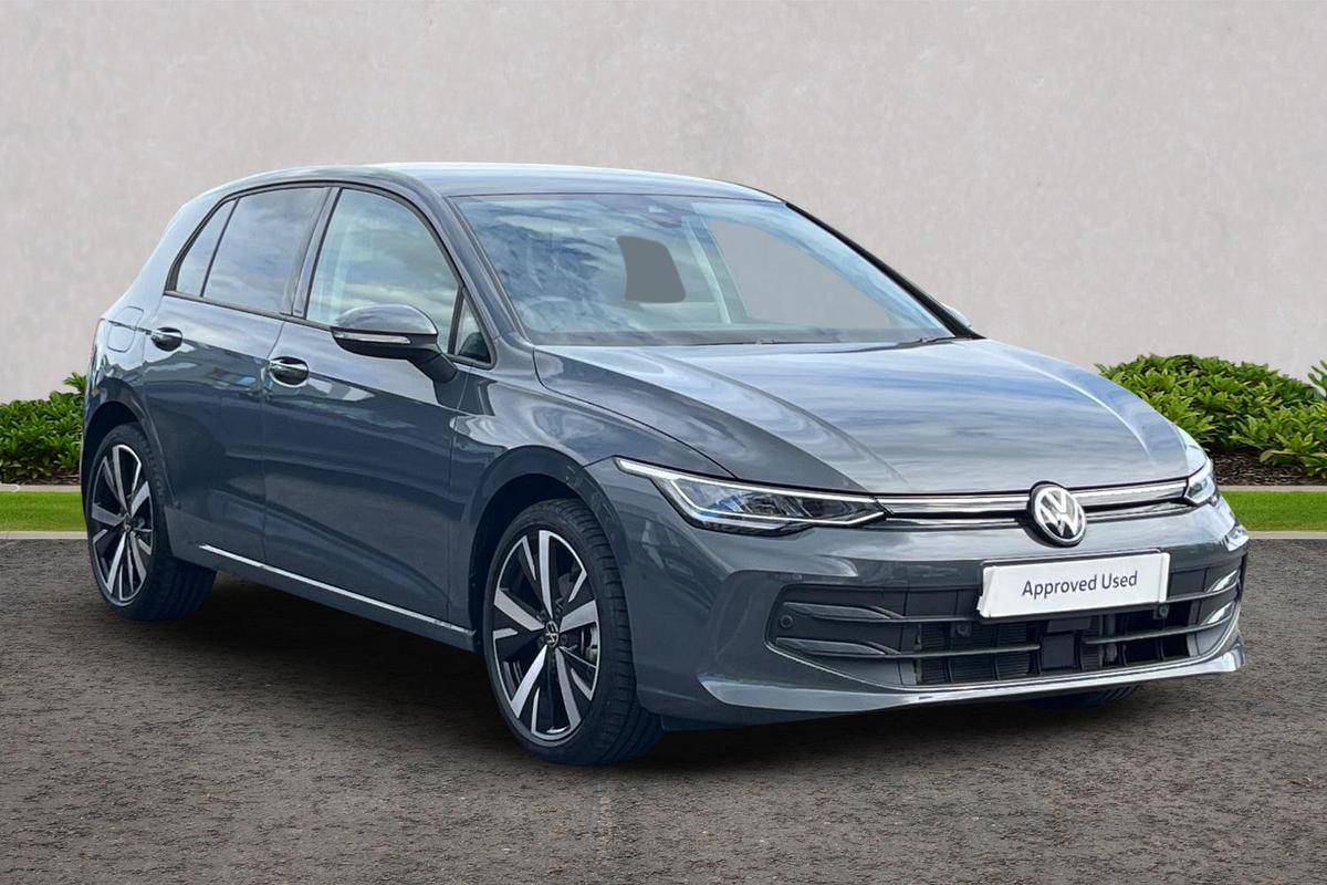 Main listing image - Volkswagen Golf