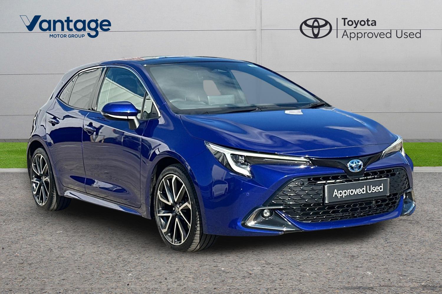 Main listing image - Toyota Corolla
