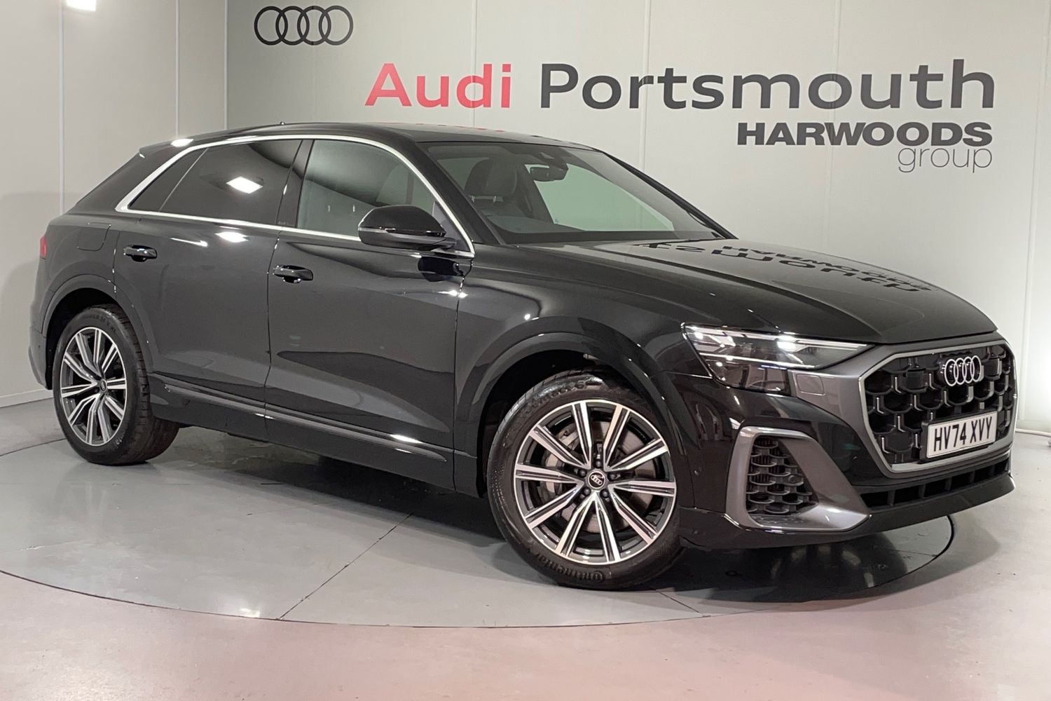 Main listing image - Audi Q8