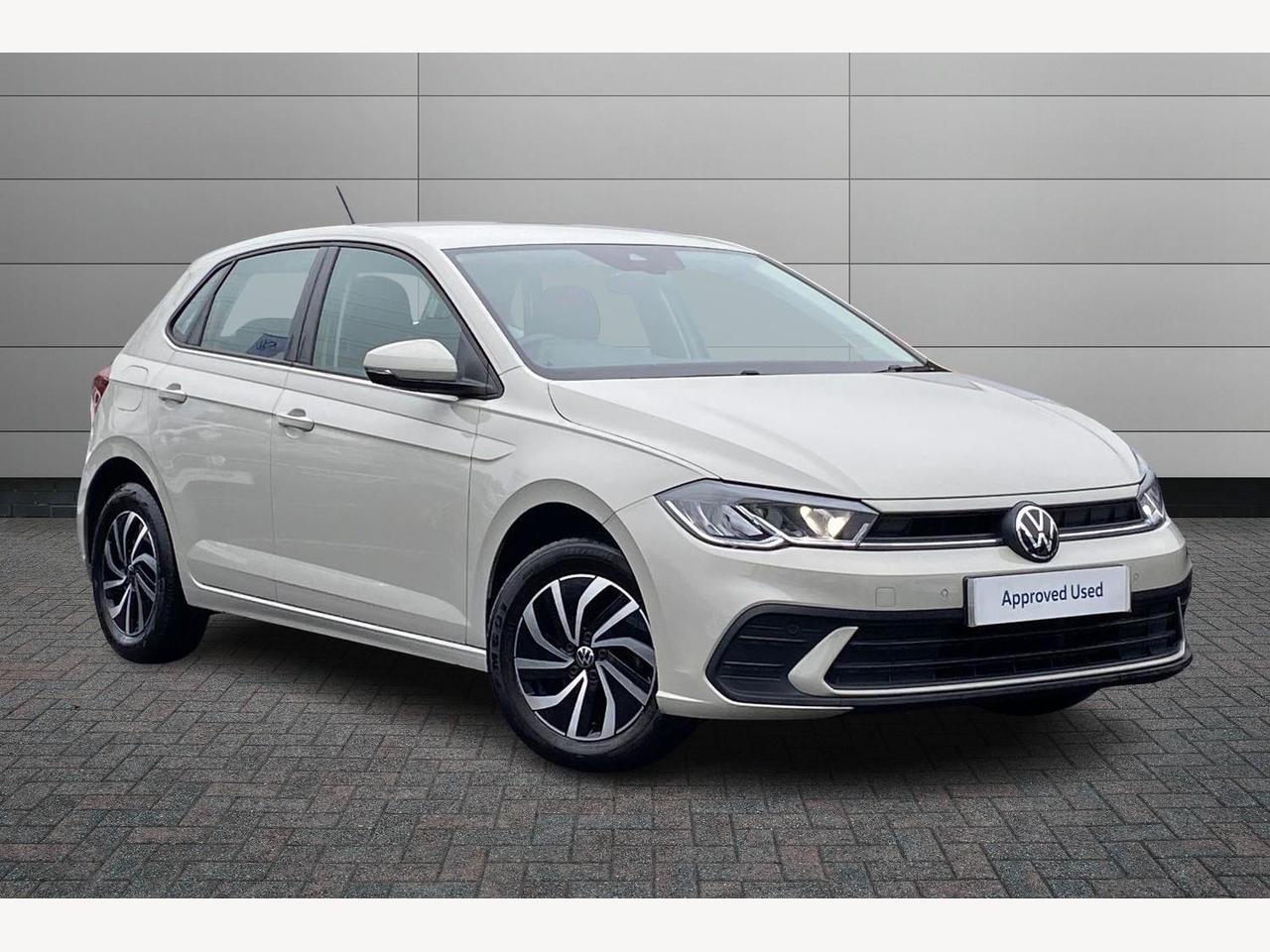 Main listing image - Volkswagen Polo