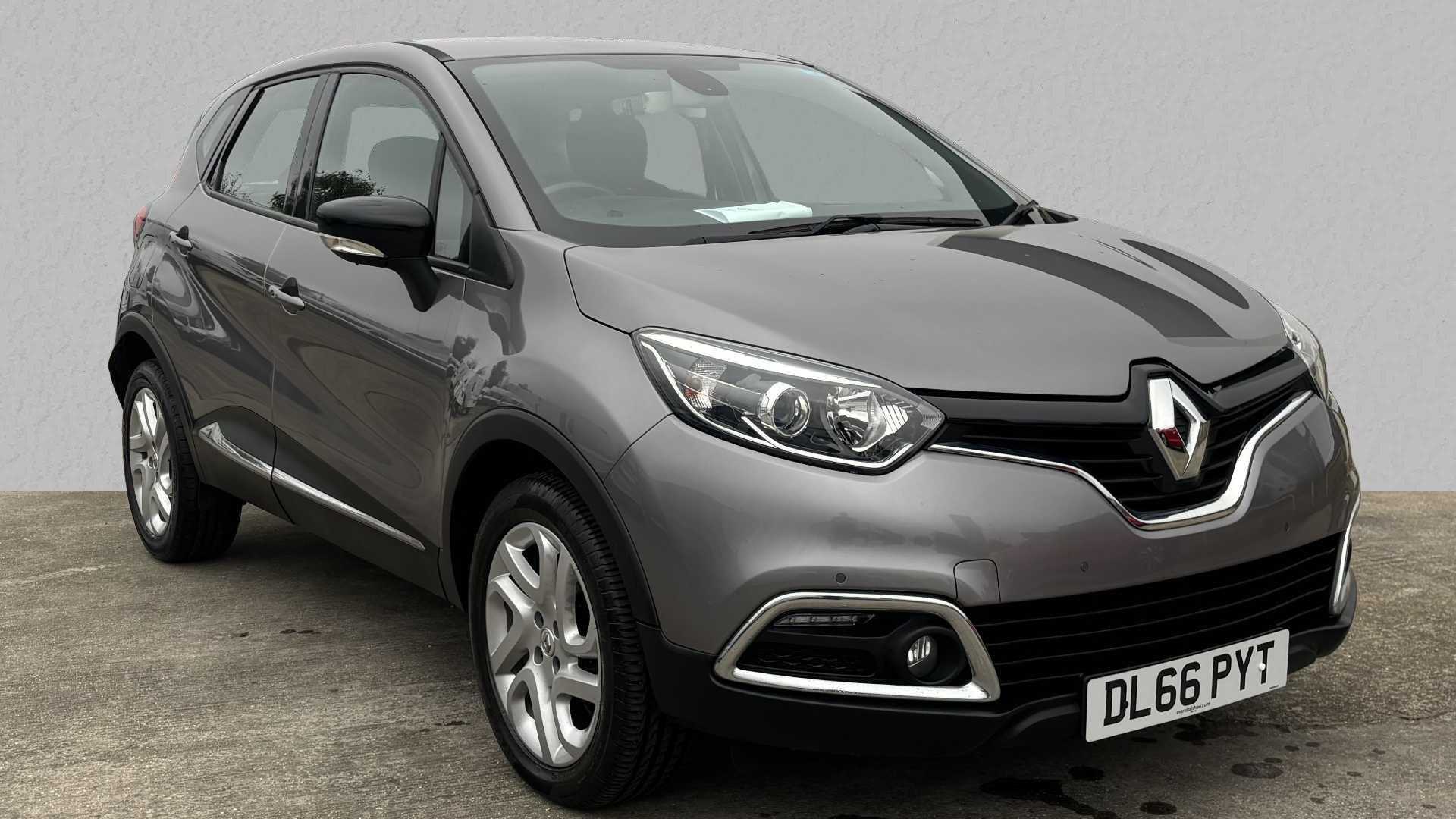 Main listing image - Renault Captur