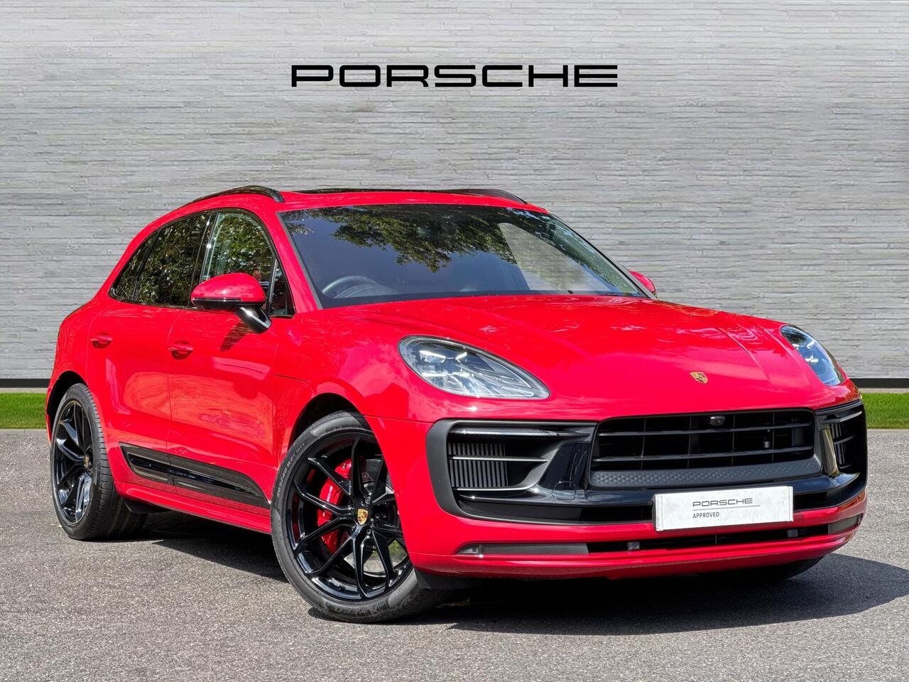 Main listing image - Porsche Macan