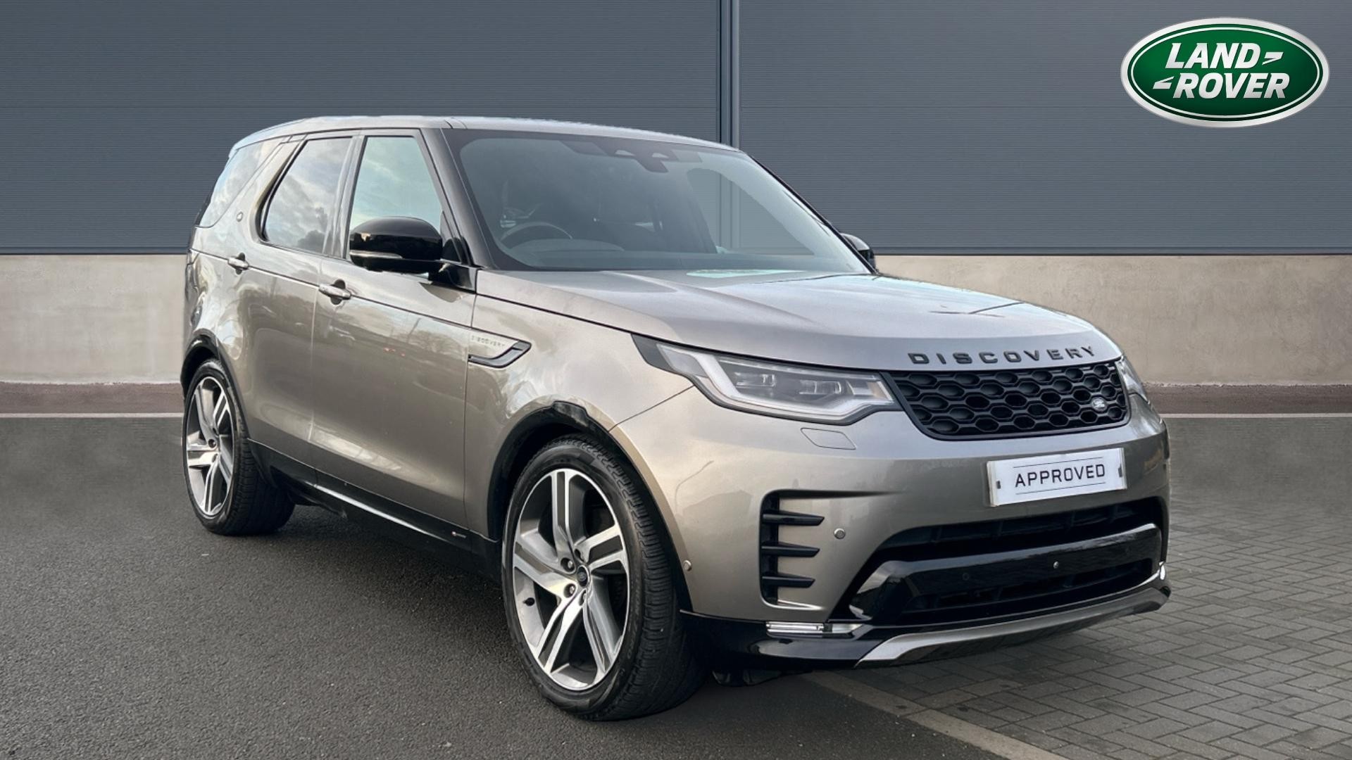 Main listing image - Land Rover Discovery