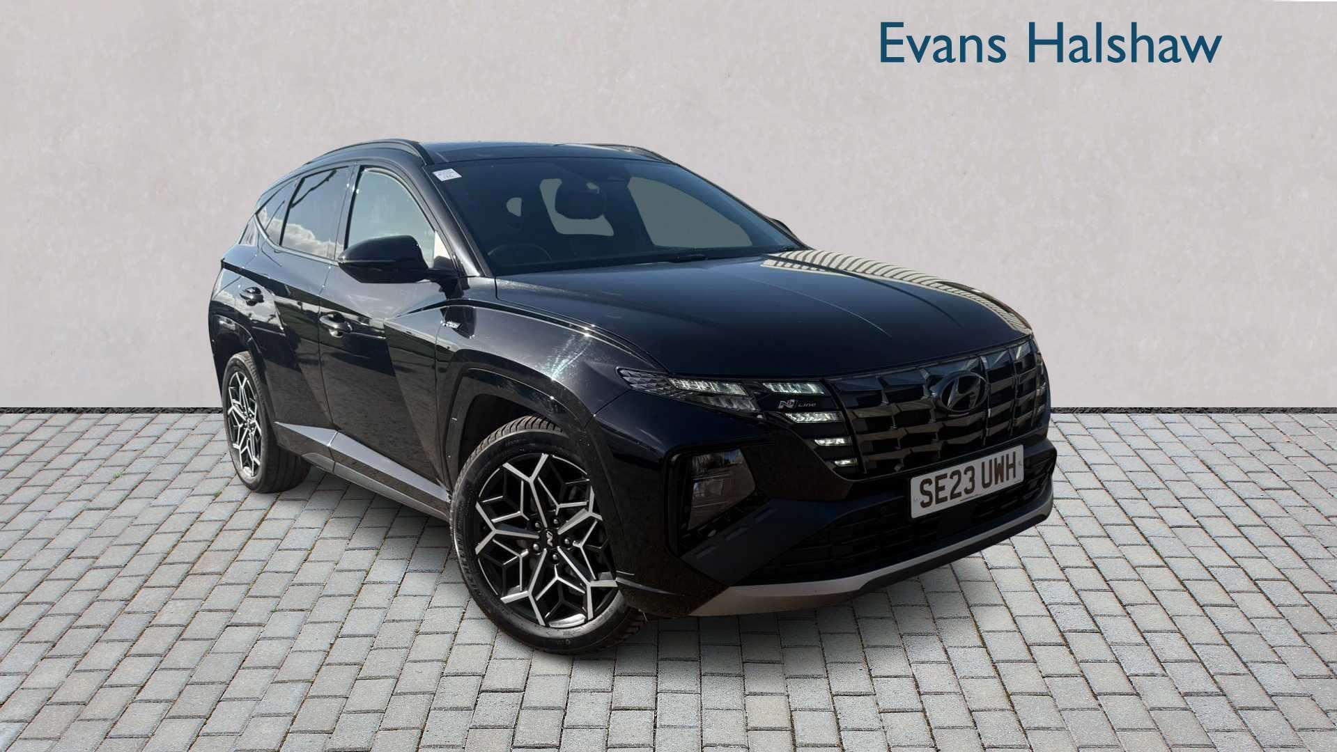 Main listing image - Hyundai Tucson