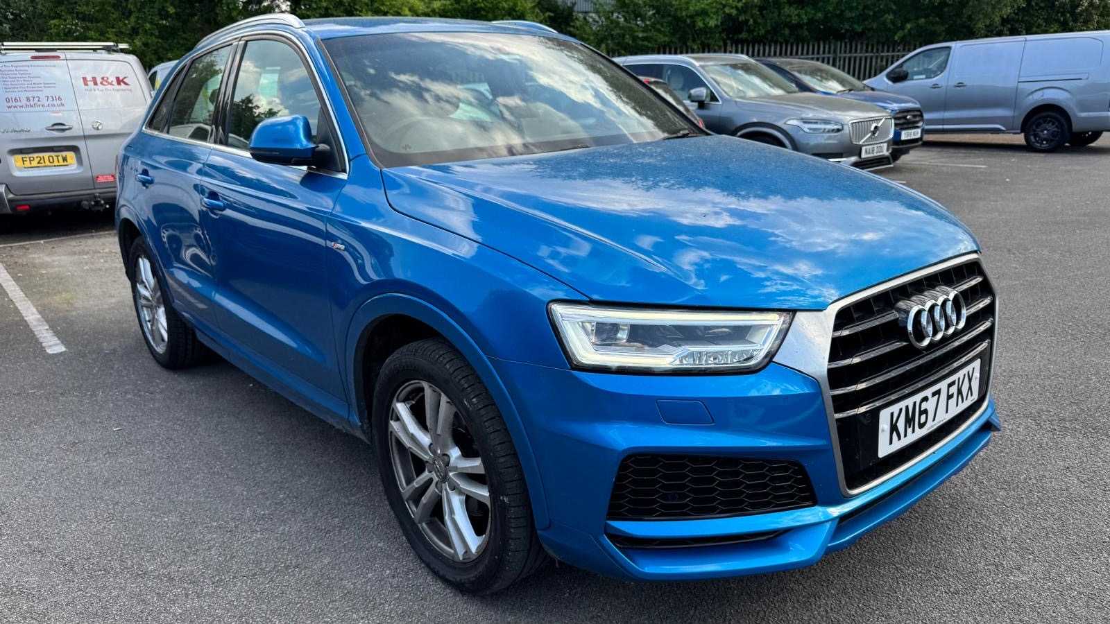 Main listing image - Audi Q3