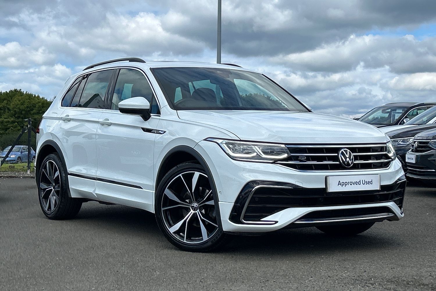 Main listing image - Volkswagen Tiguan