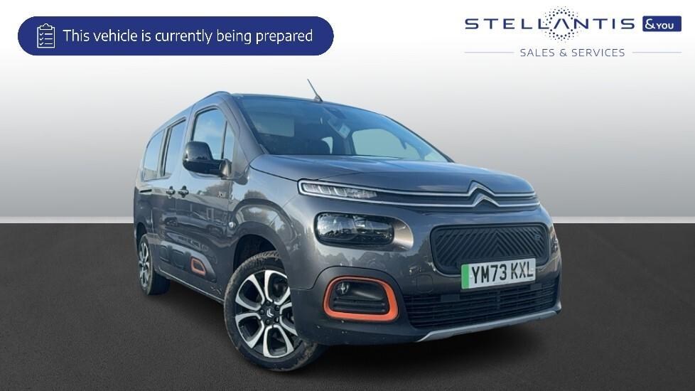 Main listing image - Citroen e-Berlingo