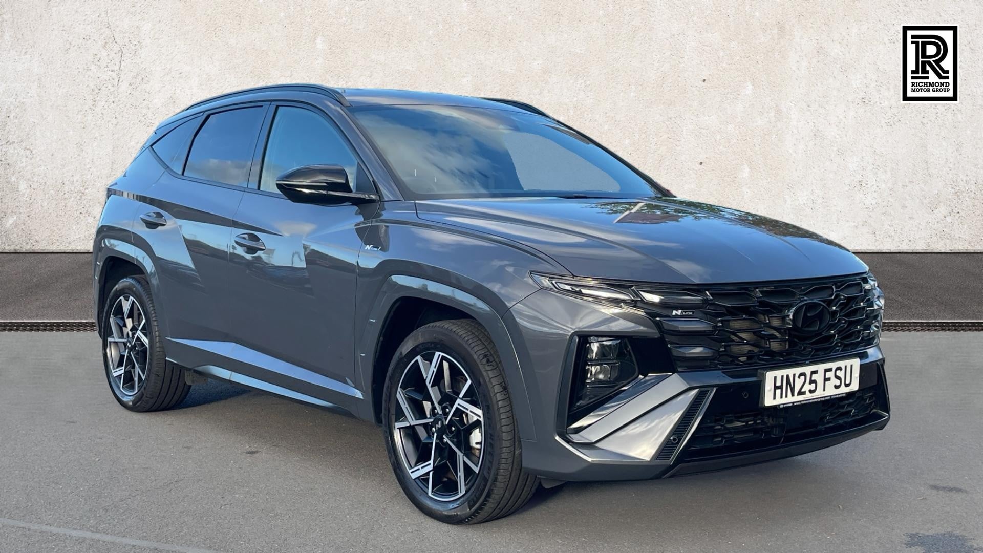 Main listing image - Hyundai Tucson