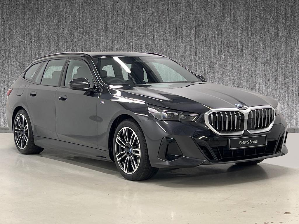 Main listing image - BMW 5 Series Touring