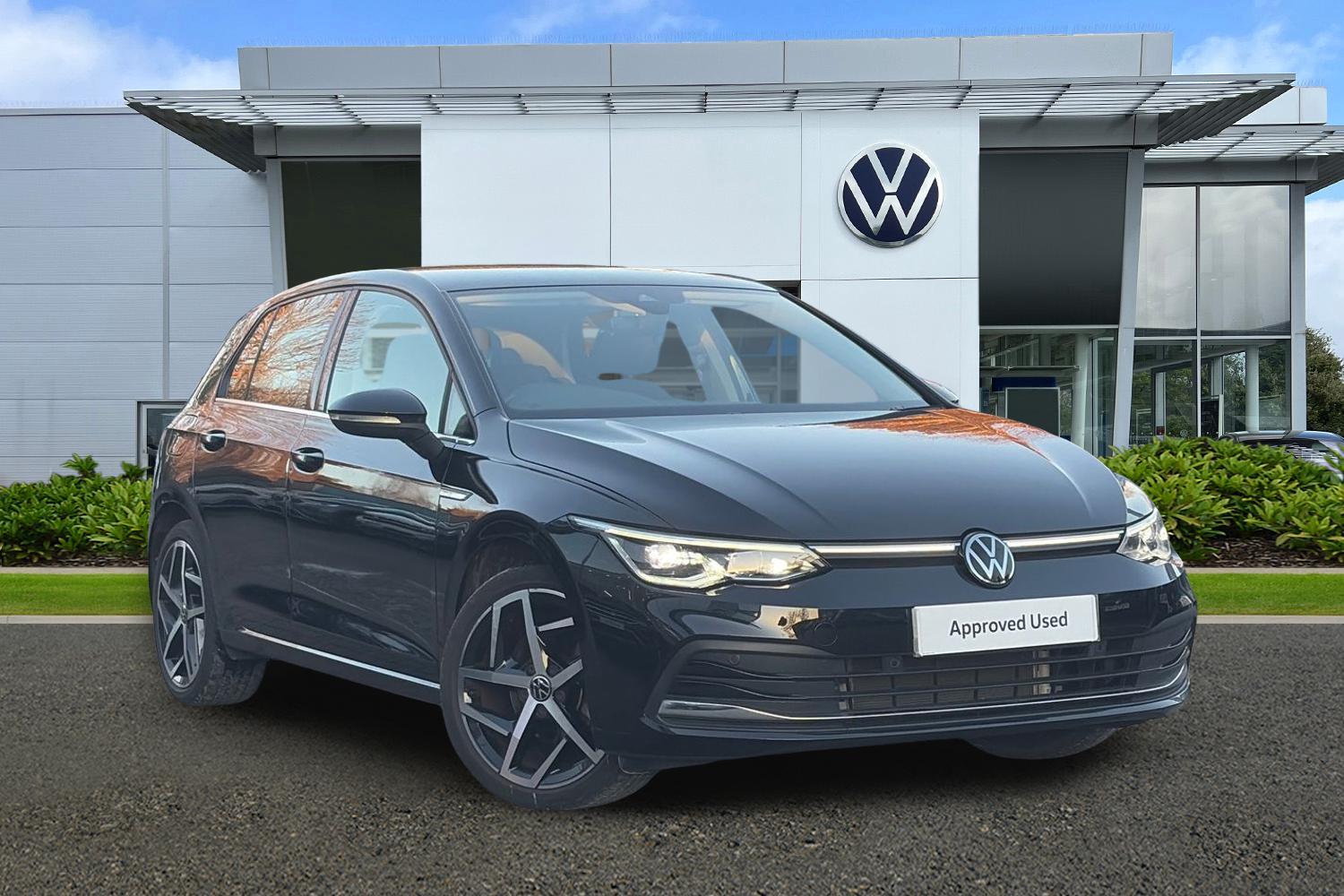 Main listing image - Volkswagen Golf