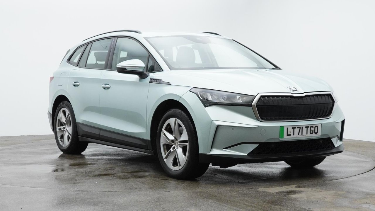 Main listing image - Skoda Enyaq