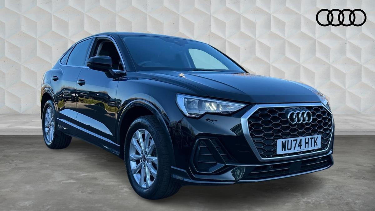 Main listing image - Audi Q3