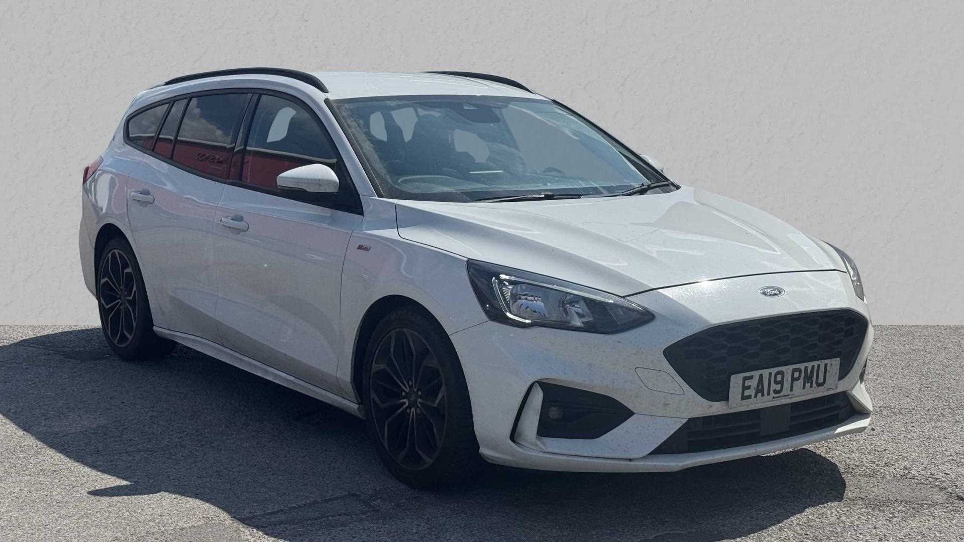Main listing image - Ford Focus Estate