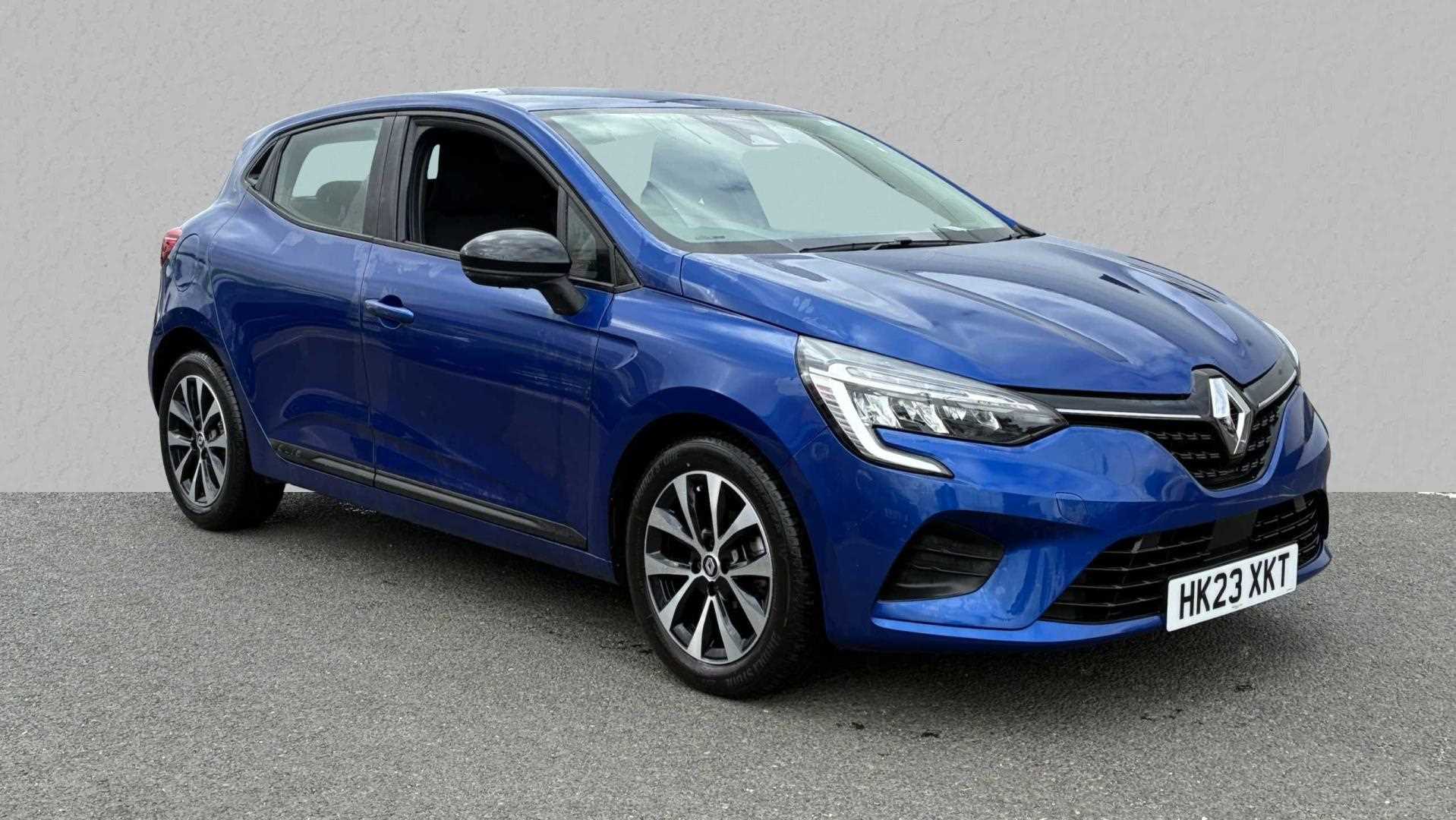 Main listing image - Renault Clio