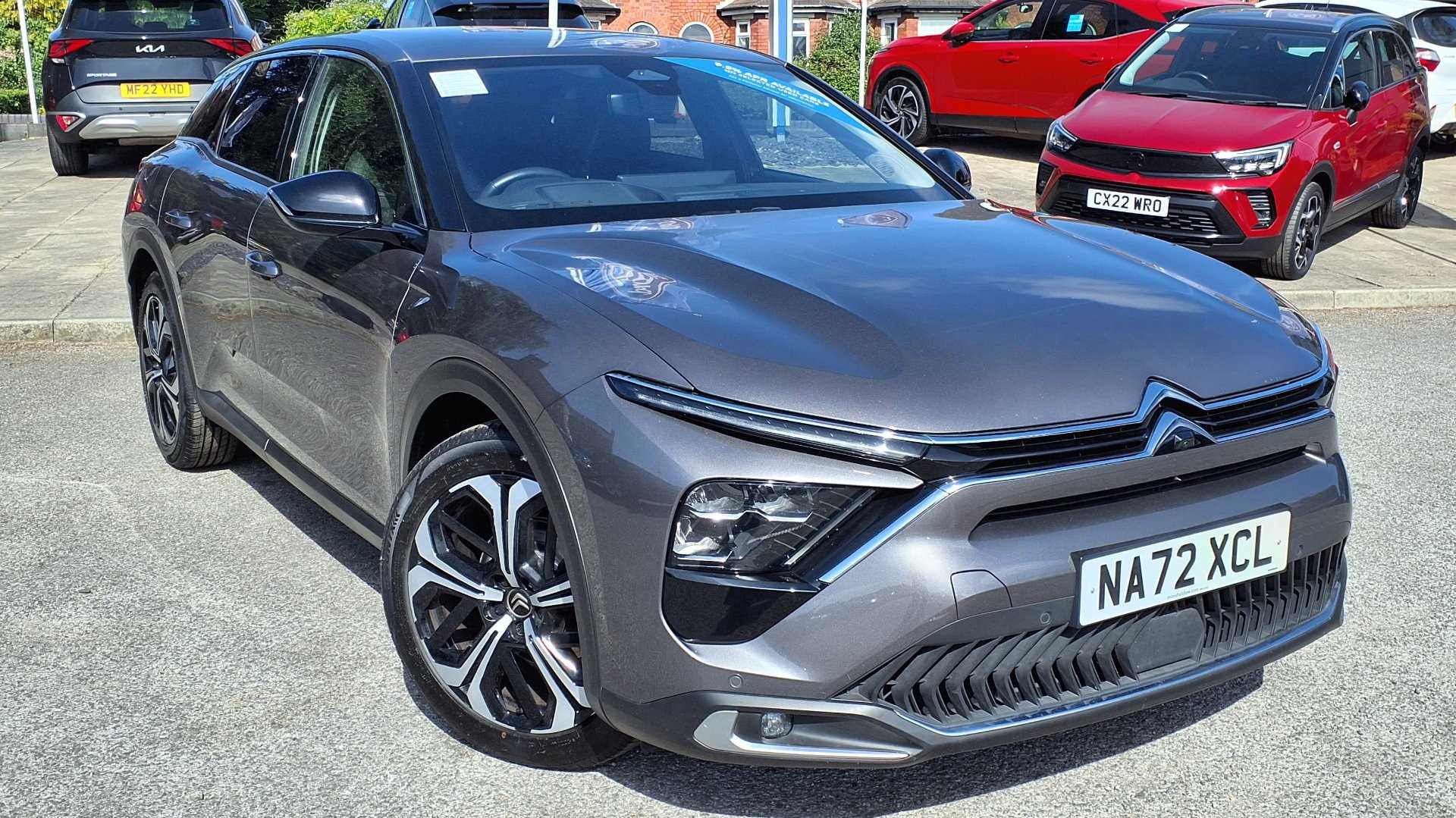 Main listing image - Citroen C5 X